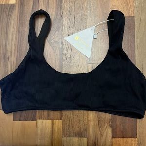 Buffbunny Chasing Waterfalls Top Onyx